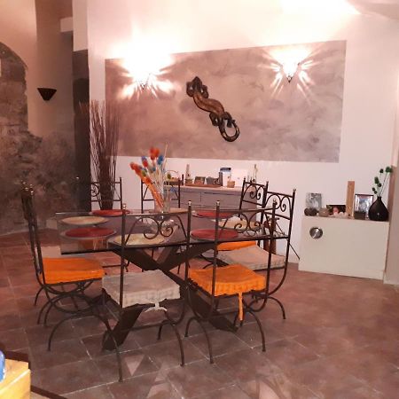 Chez Patricia & Denis Bed & Breakfast Flassans-sur-Issole Екстериор снимка
